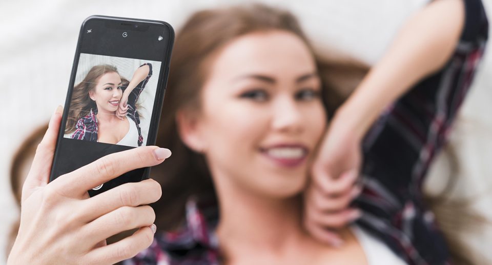 Capture amazing Instagram selfies and receive plenty of likes