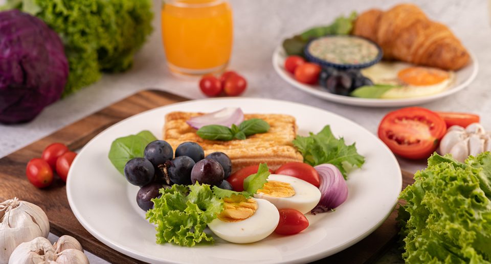 The top breakfast foods to start your day healthy