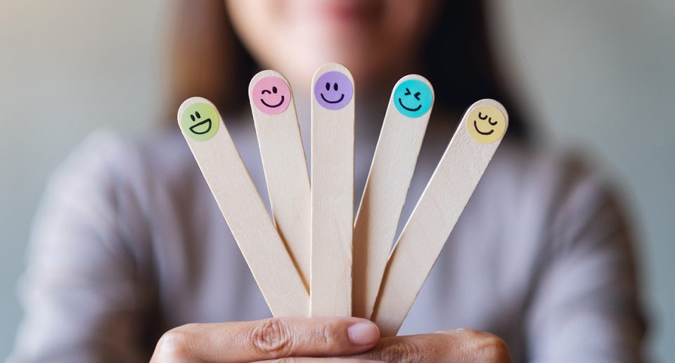 How you can develop a positive attitude in 6 simple steps.